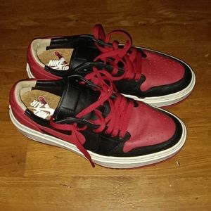 Nike air Jordan 1 elevates